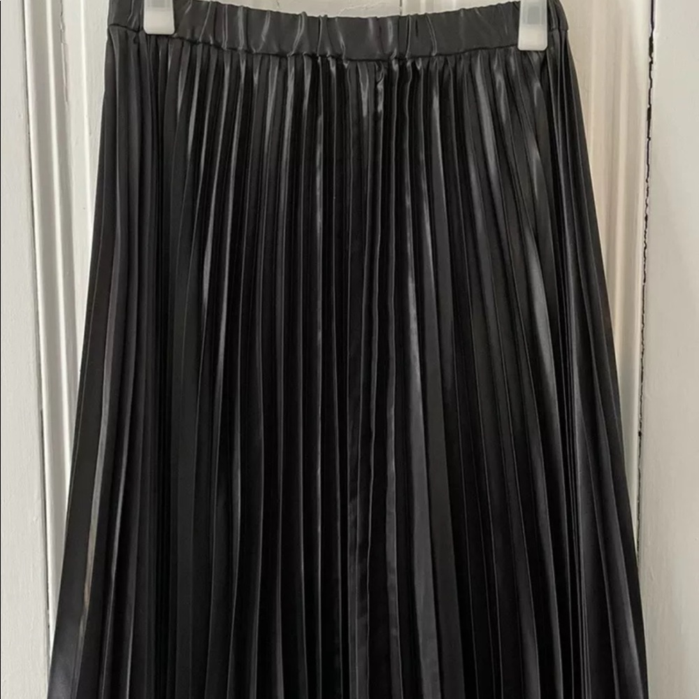 Comme des Garçon Pleated Skirt